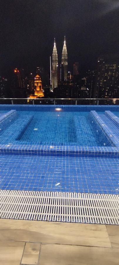 Colony By Infinitum Suites Service Klcc Куала Лумпур Екстериор снимка